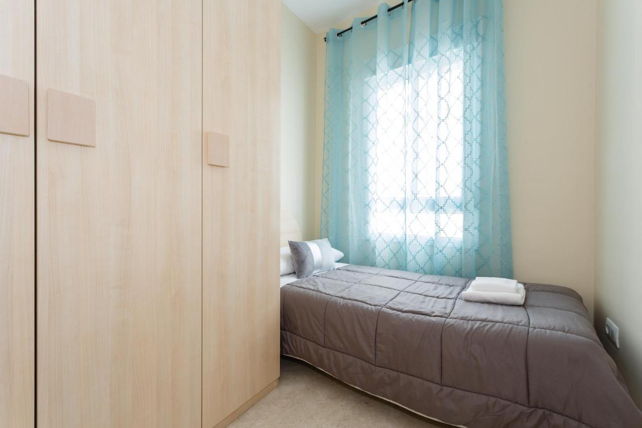Apartamento Playa Cadiz By Isa Hoteles Dış mekan fotoğraf